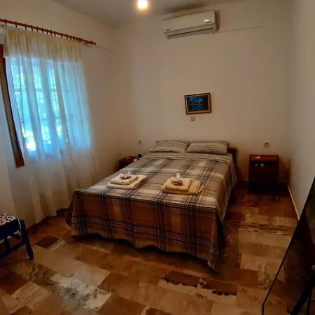 Apartment Glyfada's Family *